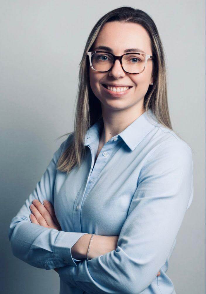 Dra. Carla Braccaioli Idalgo